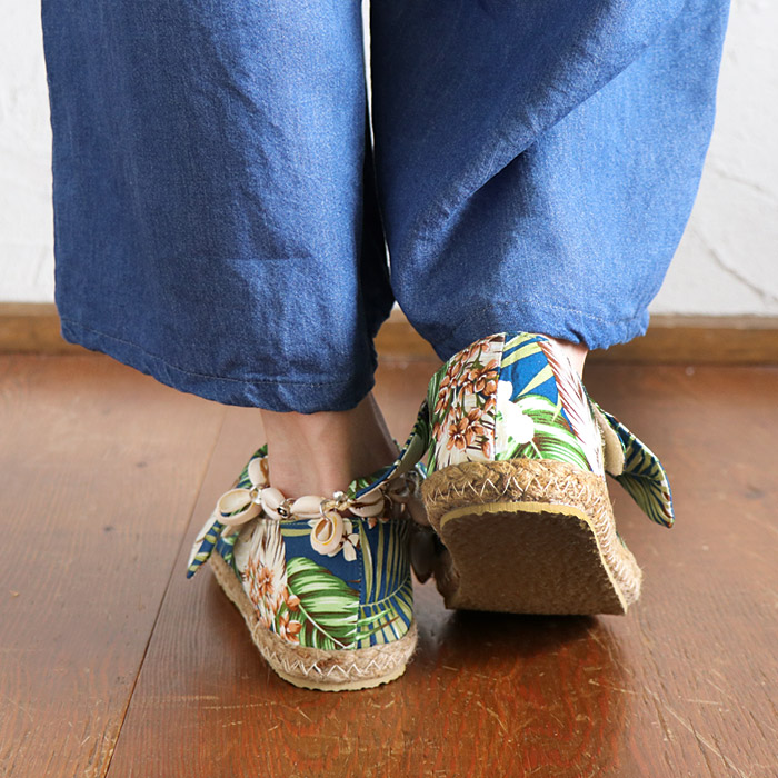 未使用品 リーカーエスニックデザインサンダル リーカー エスニックデザインサンダル | ライトアップオンライン