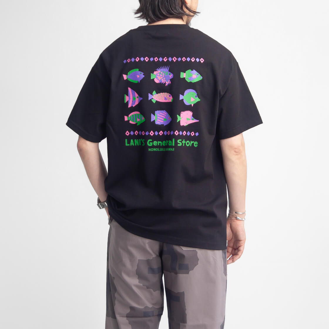 メンズ Tシャツ バックプリント アニマル レトロ ゆったり a1226 古着 YAZBEK トカゲ柄 バックプリント アニマルTシャツ メンズL