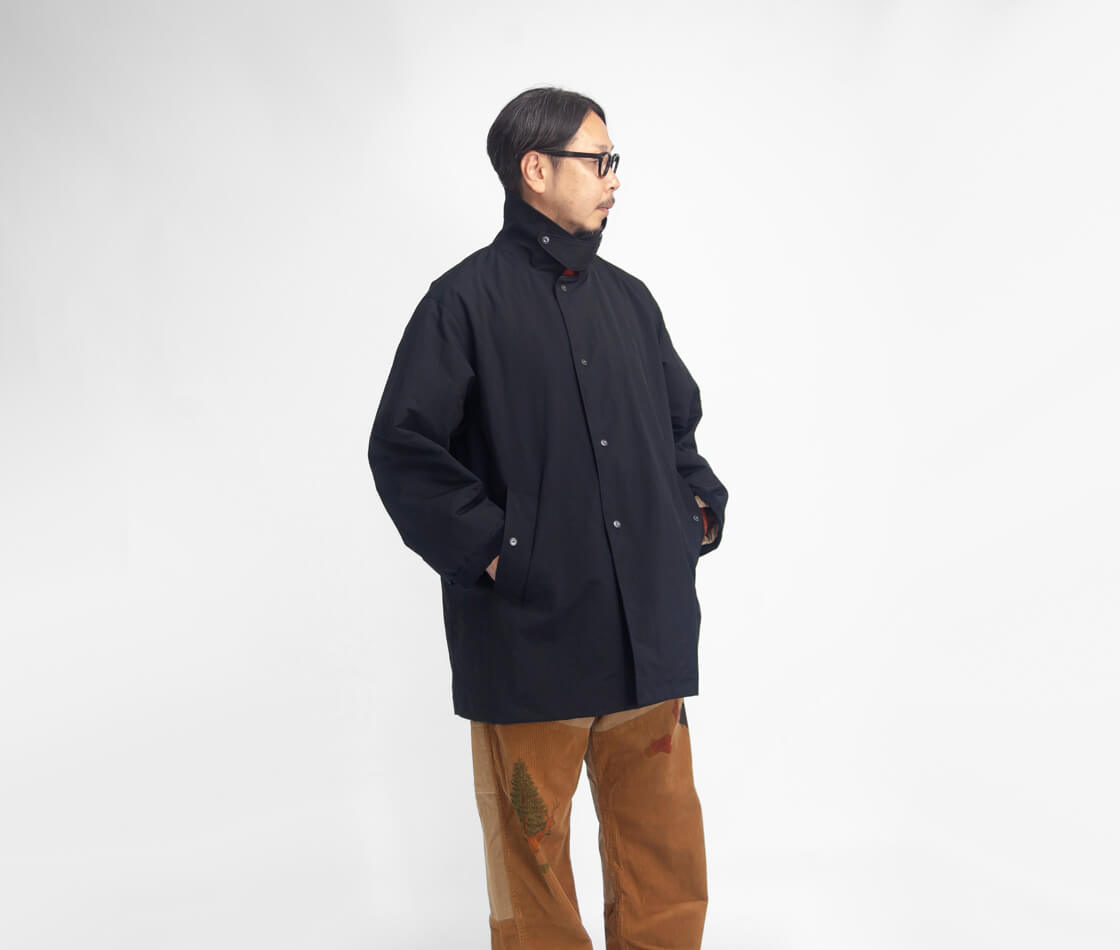 MANUAL ALPHABET（マニュアルアルファベット） バルカラーハーフコート