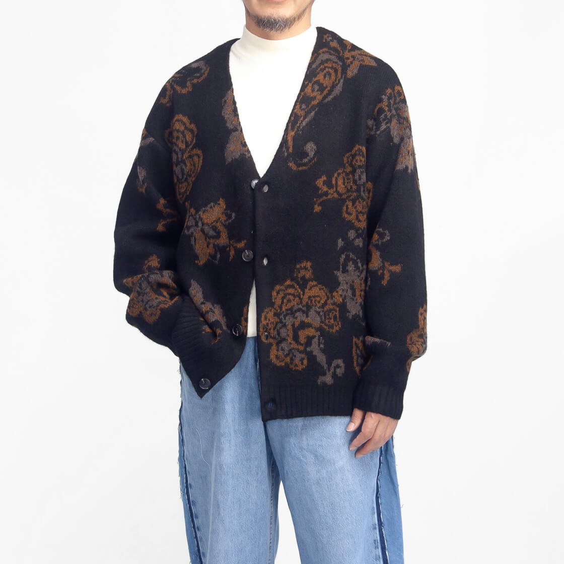 セール価格】LAOTOUR ダブルジャカード 総柄 ニットカーディガン