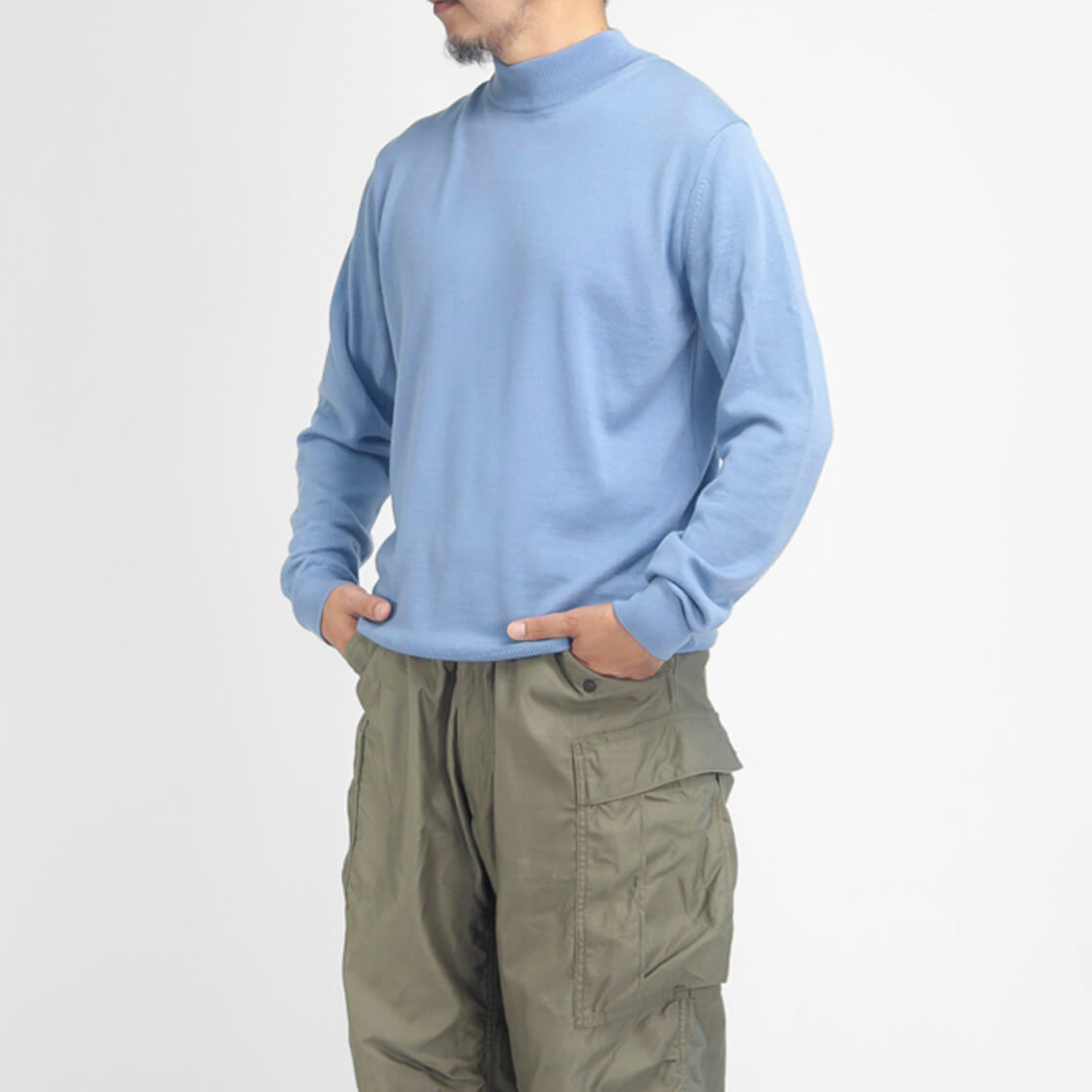 Mサイズ STONE モックネック ニット Mサイズ STONE モックネック ニット 地柄モールモックネックニット(M