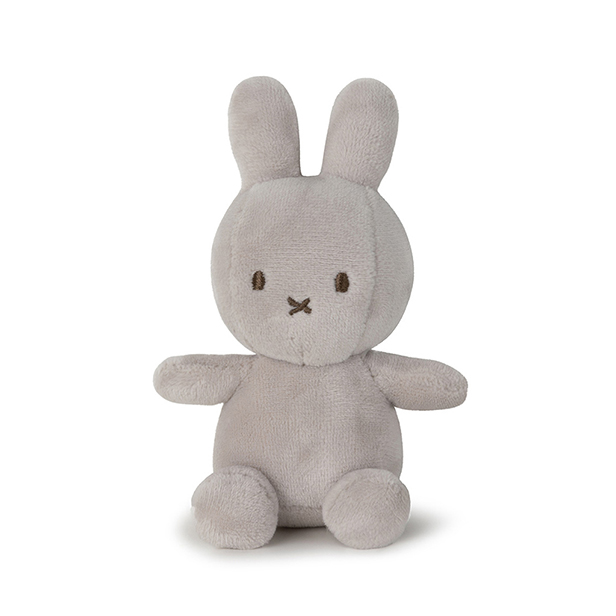公式ショップ)しっとり質感 手のひらサイズミッフィーLuckyMiffy10cm