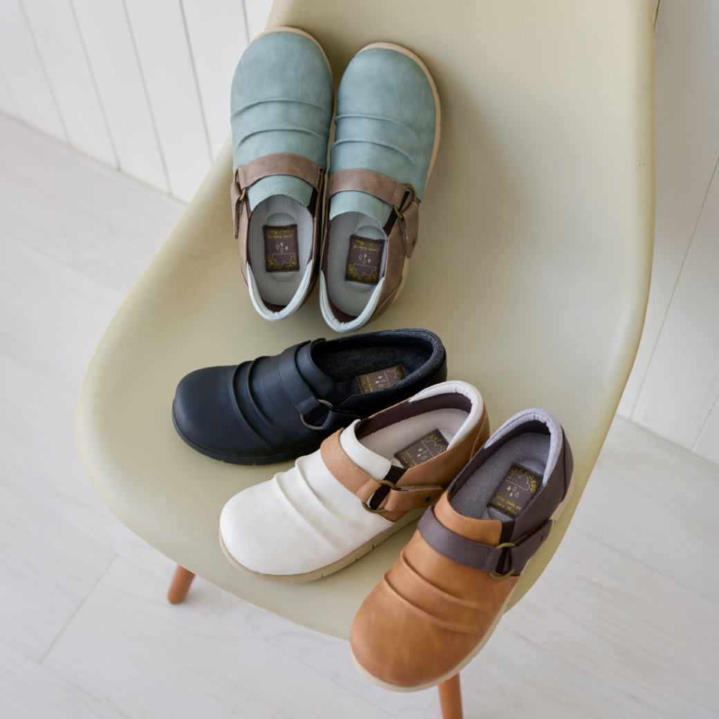 【mare mare】防水クロスベルトコンフォートシューズ　タグ付き　新品 maRemaRe maRe maRe マーレマーレ 防水防滑ベルト コンフォート