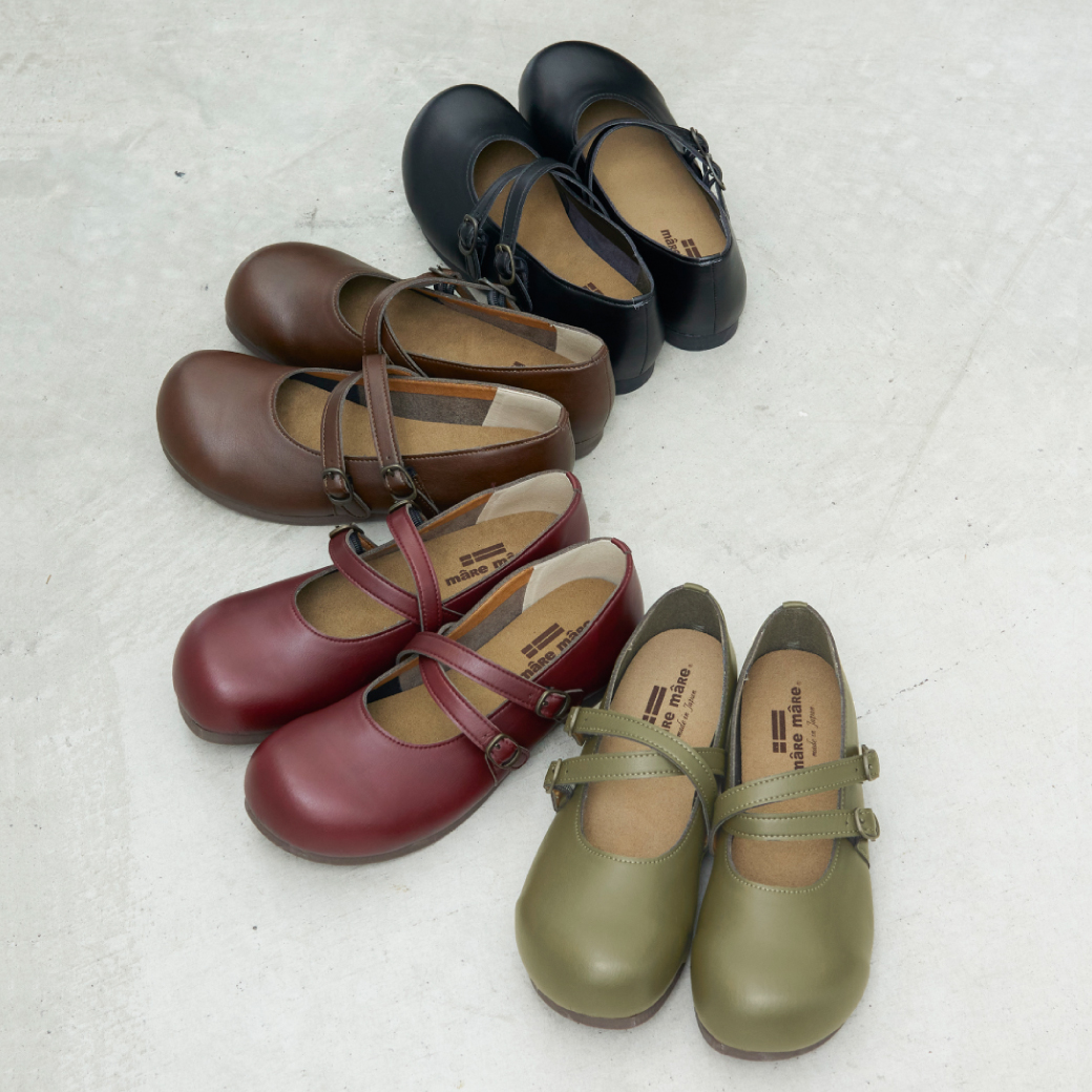 maRemaRe（マーレマーレ） クロスベルトコンフォートシューズ SG221370