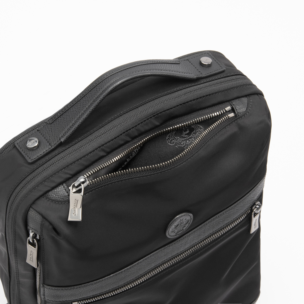 【無料ラッピング】オロビアンコ orobianco リュックサック メンズ レザー 牛革 リサイクルナイロン 正規品 orobianco-92967 SOLO PER TE ソロペルテ 送料無料