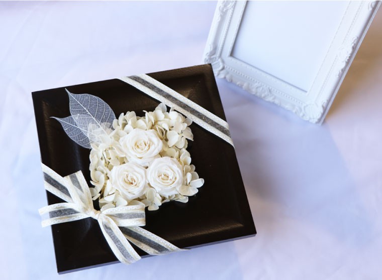 Sale 100 Off プリザーブドフラワー電報 お供えプリザ ホワイトカップ エレガンス と 布張りカード電報 セット リバティ 仏花 お供え花 供花 お悔やみ 弔電 葬儀 お盆 Swsj Org