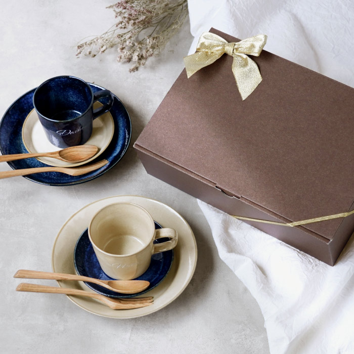 入籍祝い プレゼント 名入れ 名前入り ギフト 美濃焼 幸せ運ぶ 食器