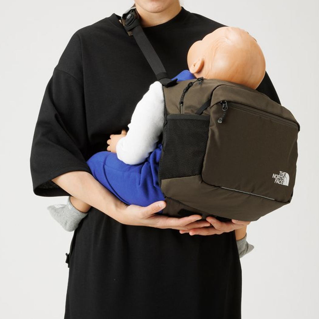 ノースフェイス THE NORTH FACE Baby Sling Bag スリングバッグ ベビー 8L 日本製 バッグ カバン 鞄 抱っこ紐  ショルダーバッグ NMB82250 K NT