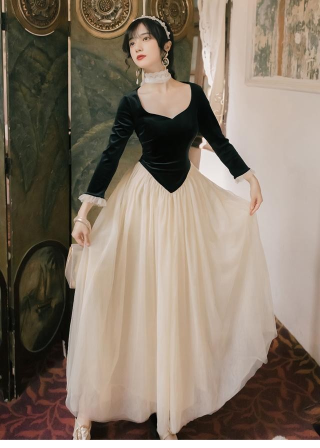 のハイエン ロングドレス ロング ゴールド ベルベット レトロ 長袖