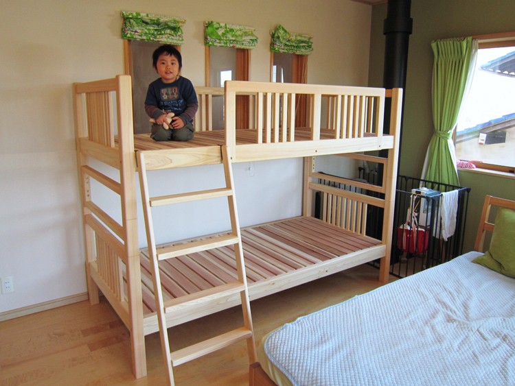 ひのき二段ベッドお客様使用例