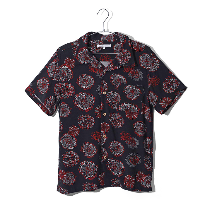 ステューシー アロハシャツ 開襟 レーヨン M花柄 黒 ピンク STUSSY - 『STUSSY』ステューシー (M) アロハシャツの通販 by