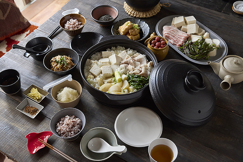 TAMAKI 目止め不要 直火土鍋 9号 3〜4人用 ミヤビ クリーム ブラック