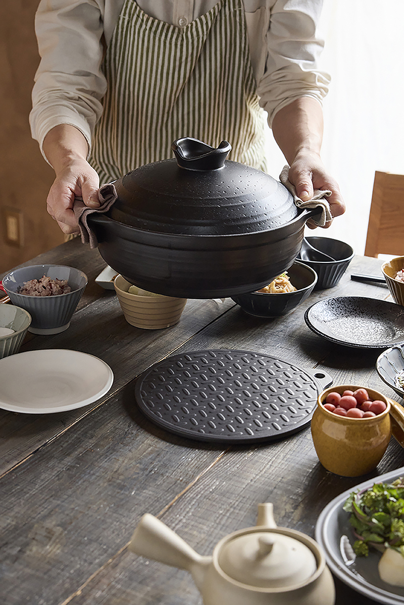 TAMAKI 目止め不要 直火土鍋 9号 3〜4人用 ミヤビ クリーム ブラック