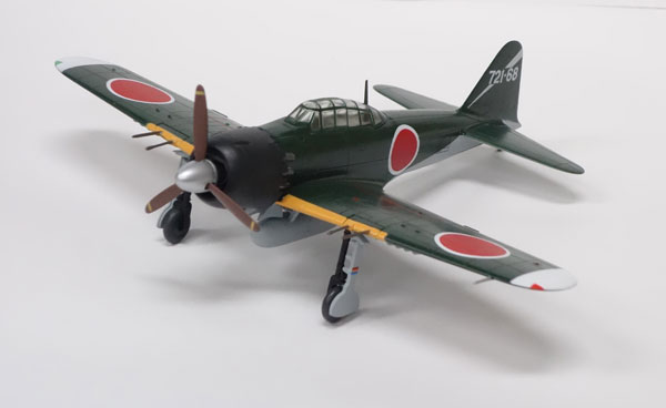童友社（DOYUSHA） (07) 1/72 完全塗装済み組み立てキット P-40B