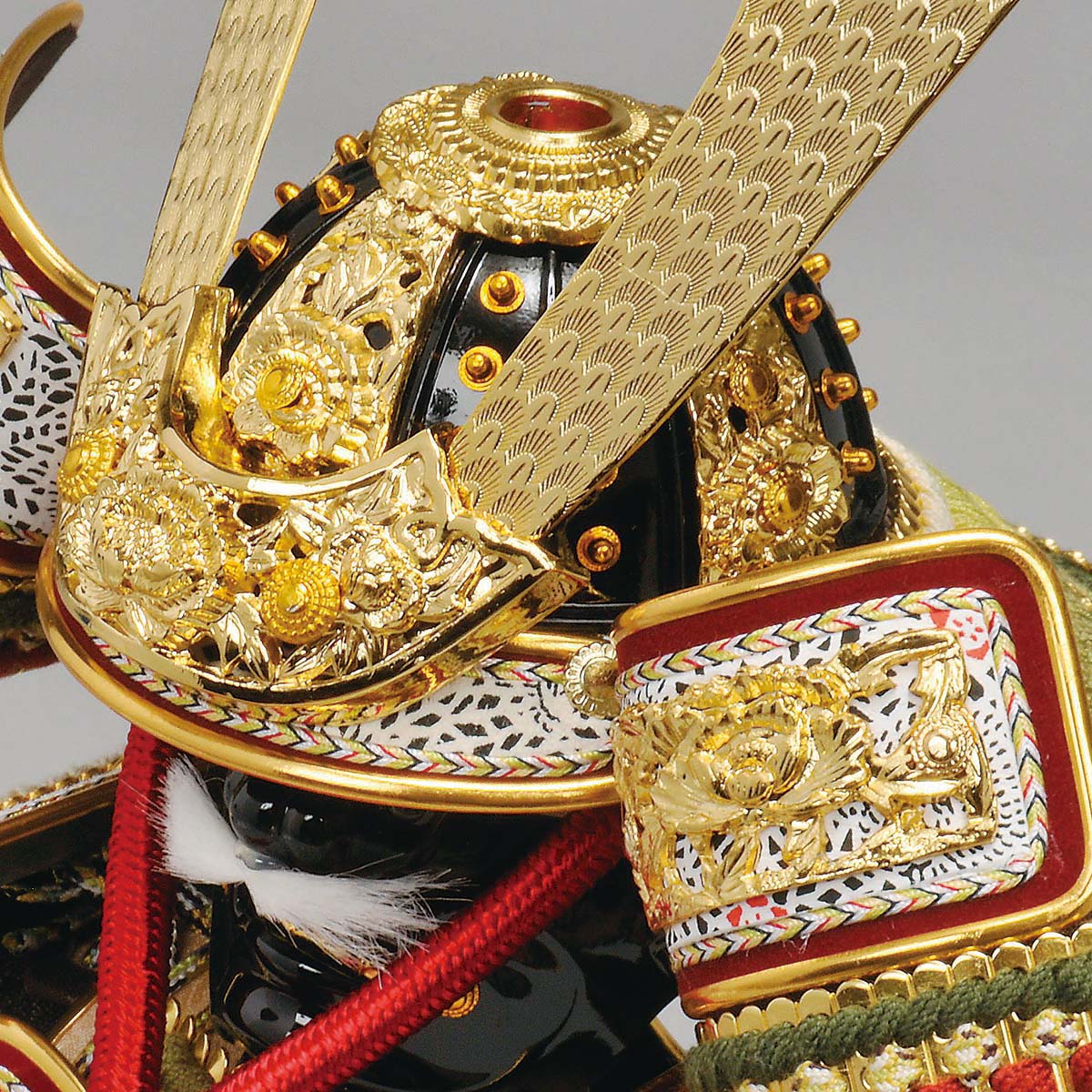 五月人形 平安豊久 鎧飾り 7号 武蔵朔太郎作 萌黄裾濃 正絹糸縅 鎧飾り おしゃれ 鎧_4