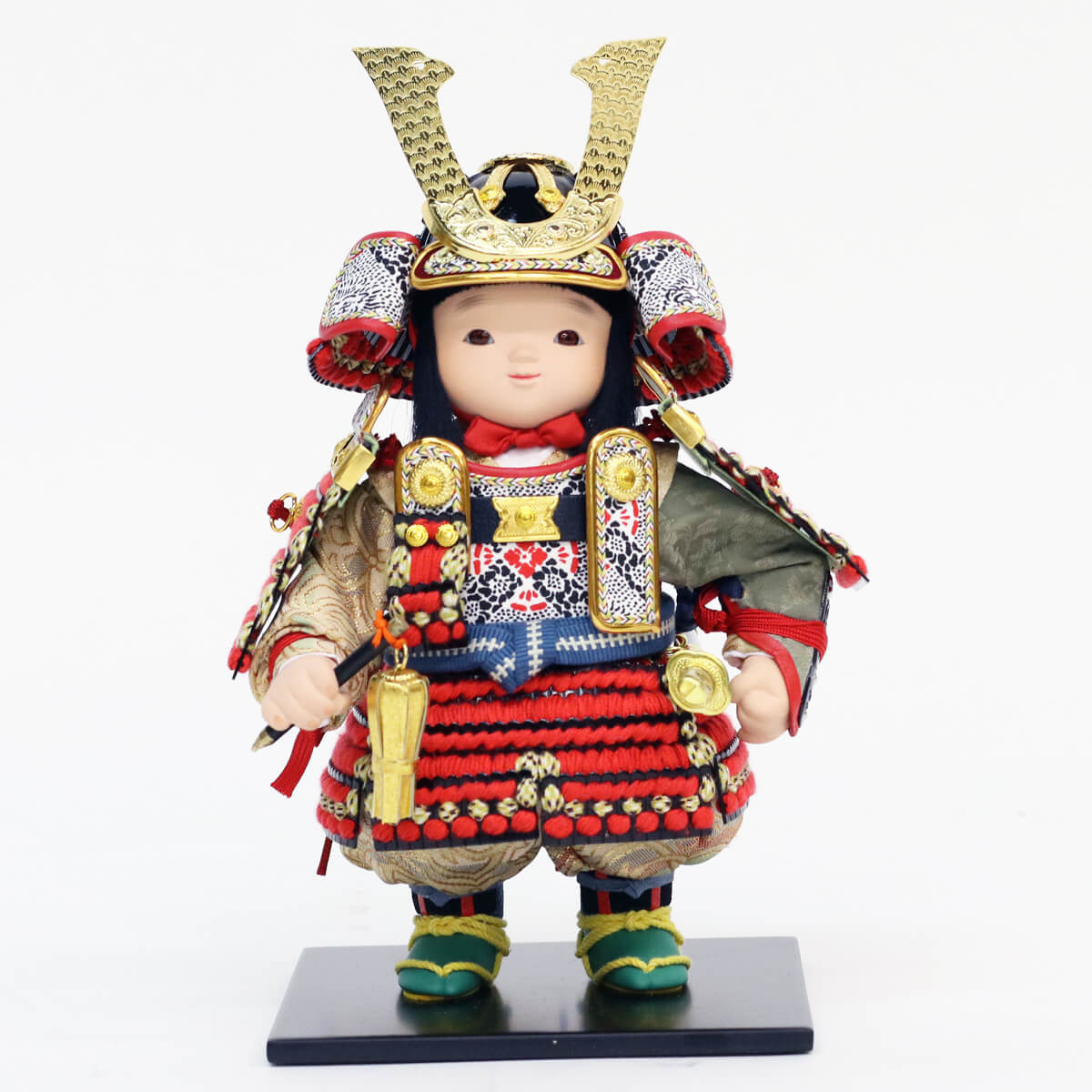 五月人形 幸一光 子供大将ケース飾り 愛（いと） 黒小札赤糸威 鯉幟 黒塗り金バック ガラスケース飾り ケース入り コンパクト おしゃれ_4