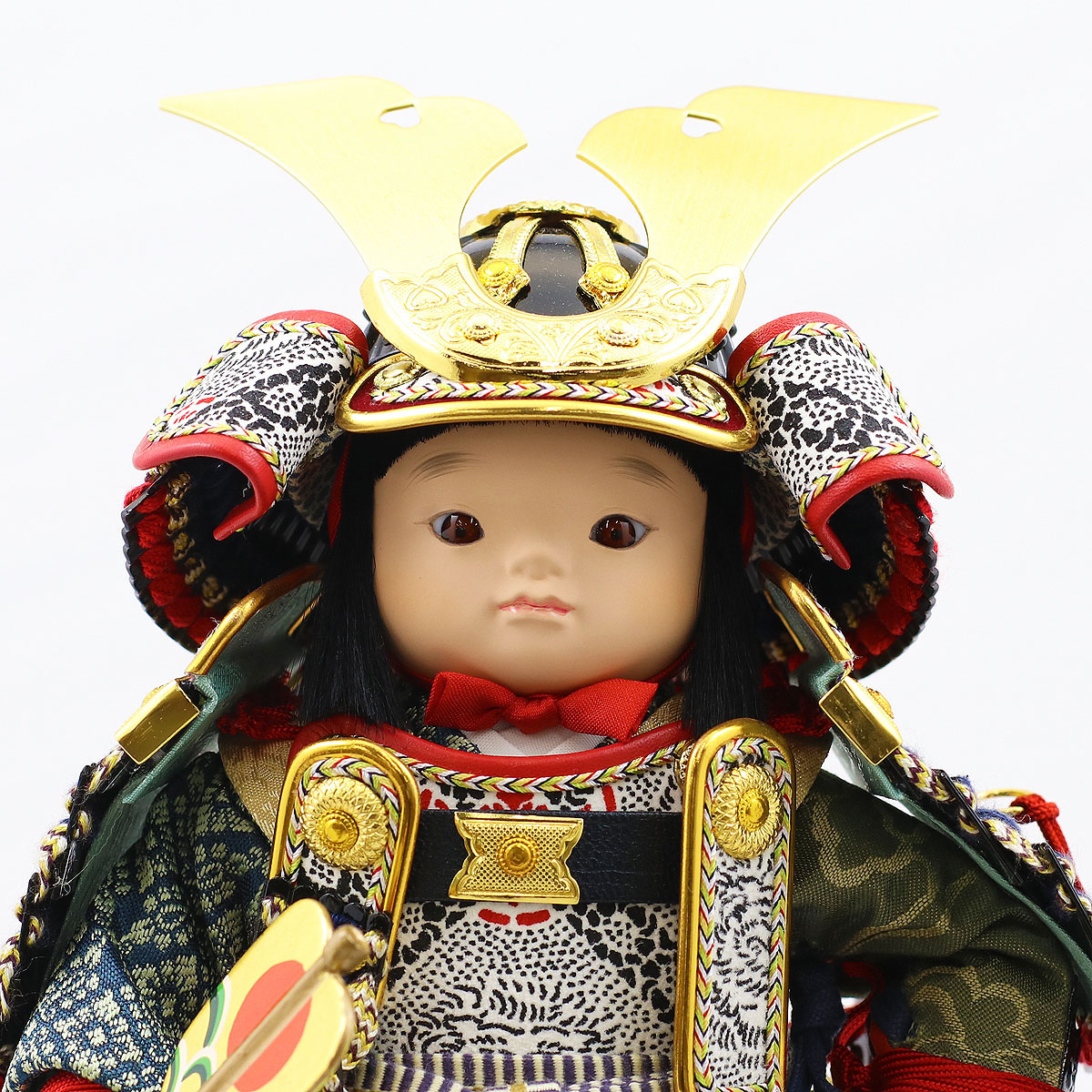 五月人形 幸一光 子供大将ケース飾り 翔（しょう） 黒小札紺糸威 鯉幟 黒塗り金バック ガラスケース飾り ケース入り コンパクト おしゃれ_7