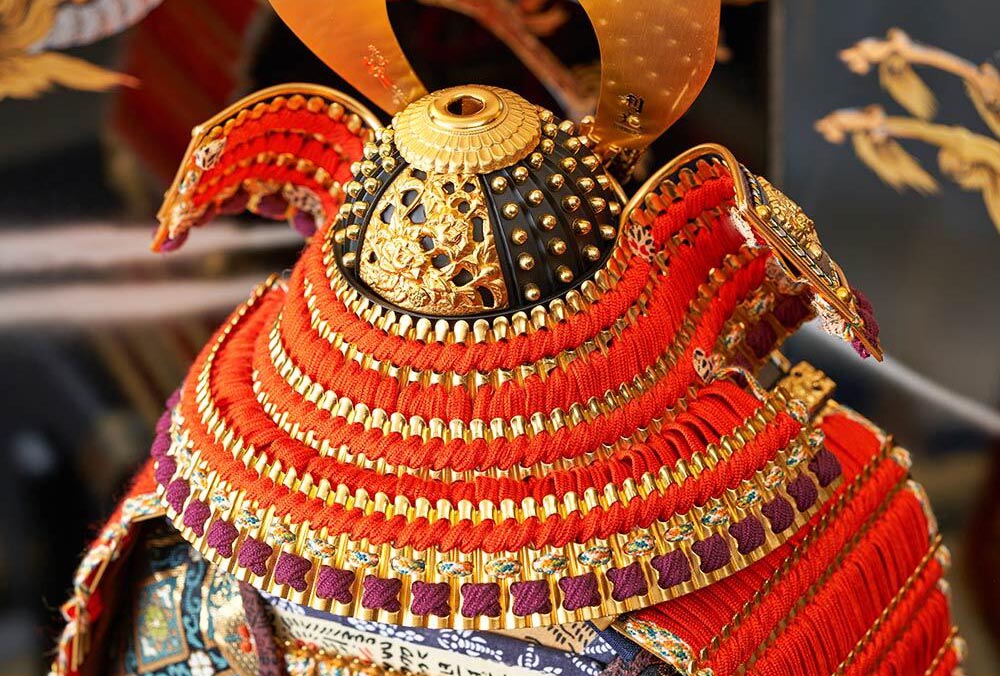 豪華 逸品　久月フルセット　武士の鎧　兜　甲冑　篝火　鯉のぼり　御弓太刀飾 久月 五月人形 鎧飾り 8号 久月作 麒麟児大鎧 高床台飾り 正絹 朱糸縅