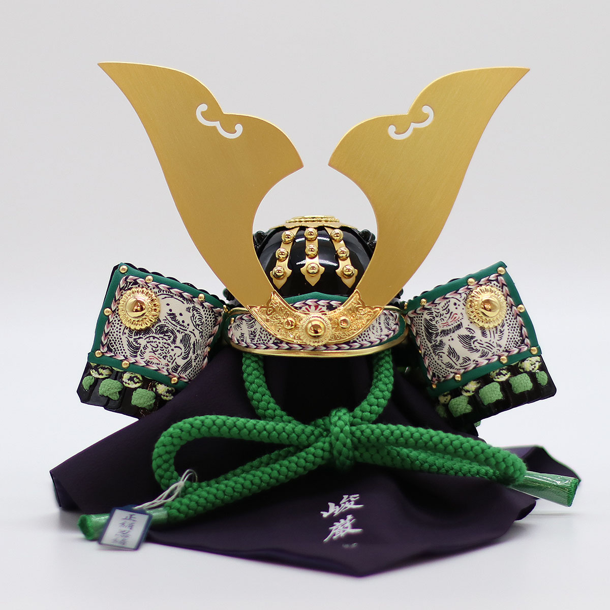 久月 五月人形 兜収納飾り 四分の一 加藤峻厳作 兜 収納飾り 萌黄裾濃