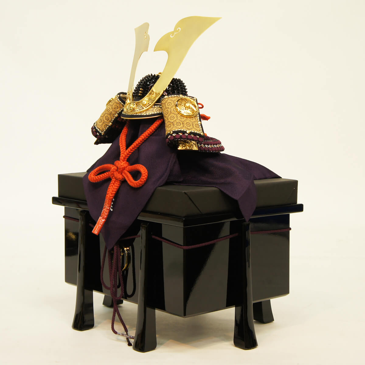 吉徳大光 五月人形 吉徳 兜飾り 別所実正作 正絹阿古陀形之兜 兜飾り