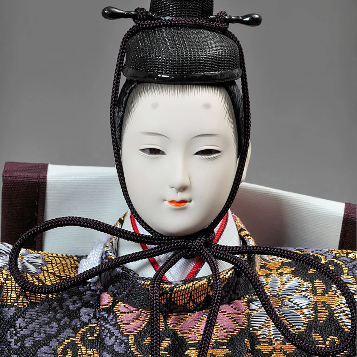 雛人形 三段収納飾り 皇雅雛 西陣織金襴 衣裳着 三五親王 芥子官女 五