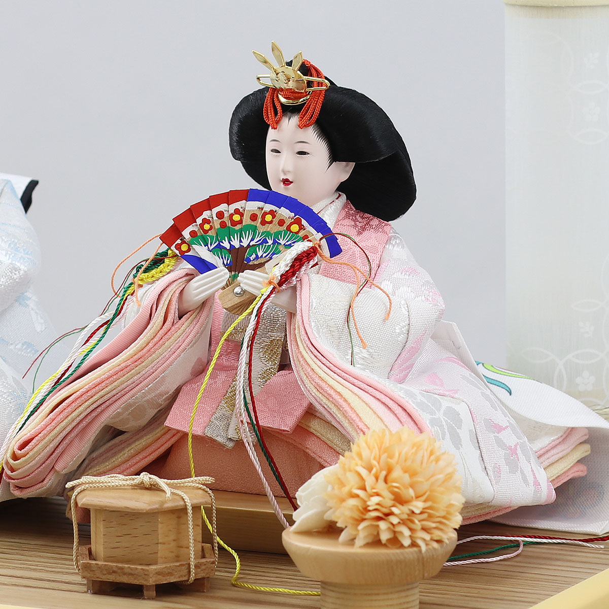 雛人形 ケース飾り 衣裳着 ケース入り 親王飾り 小芥子親王 白木 木目