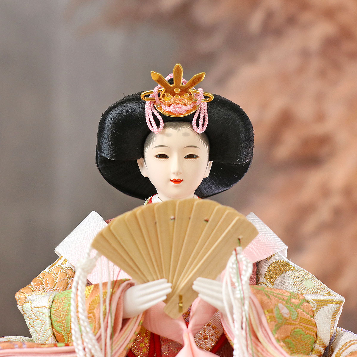 雛人形 ケース飾り 白木 木目 花飾り アクリルケース入り 親王飾り コンパクト ケース入り 吉徳 吉徳大光_10