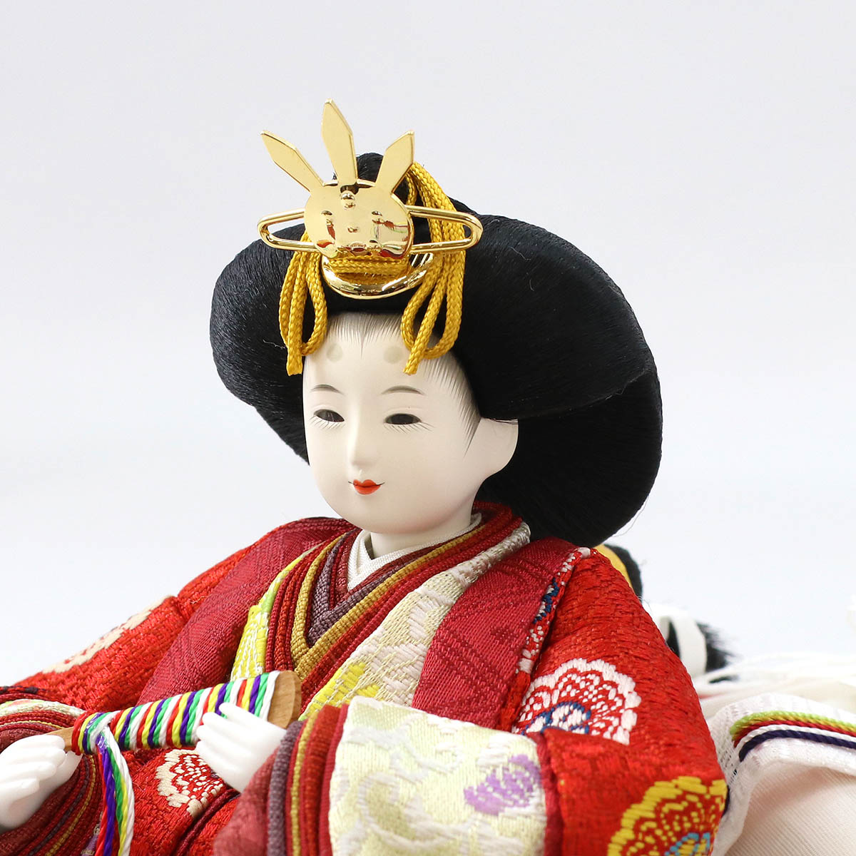 雛人形 親王飾り 柴田家千代作 柴田家千代 葵 黄櫨染 唐花文様 金茶/赤 柳親王 裾長衣装着 白色七宝文様屏風 木製飾り台 平飾り_12