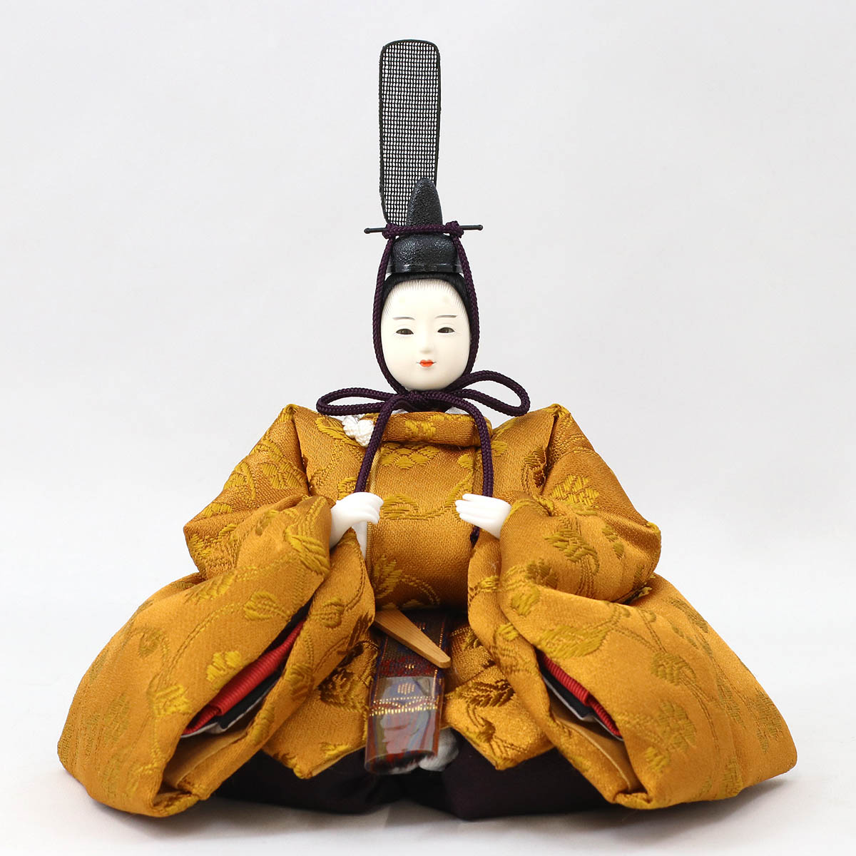 雛人形 親王飾り 柴田家千代作 葵 黄櫨染 唐花文様 金茶/赤 柳親王 裾長衣装着 紅白梅 扇面松文様屏風 タモ材 木製飾り台 平飾り_5