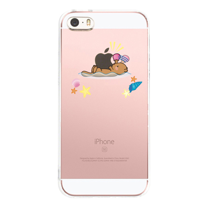 iPhone5 iPhone5s ケース クリア ラッコがアップルを食事 スマホケース ハード スマホケース ハード-1