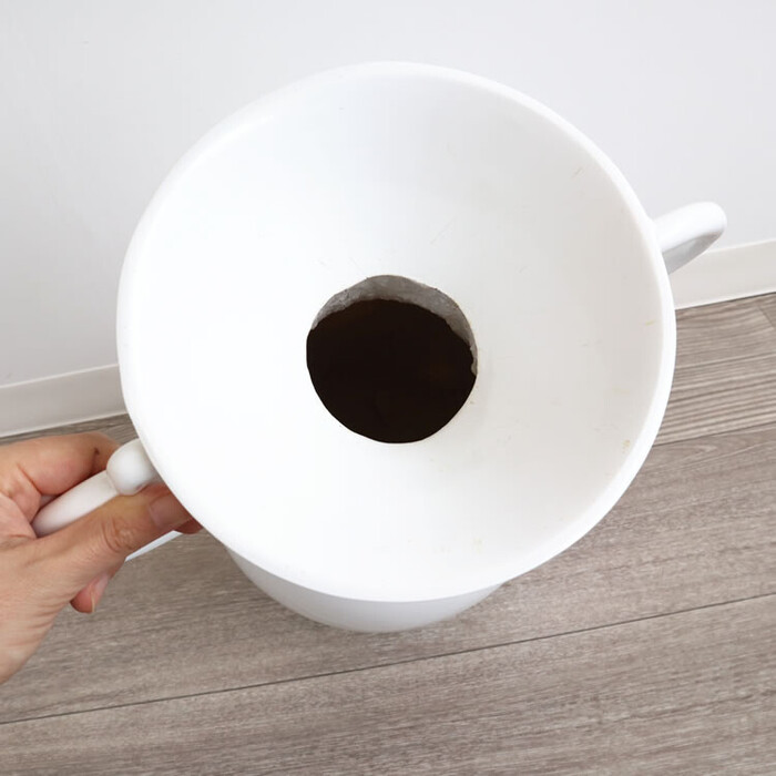 フラワーベース(花瓶) 個性的で上品なデザイン ホワイト KA13471013-8503-5