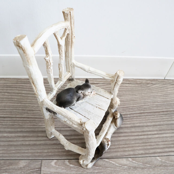 ディスプレイとしてかわいい 置物 オブジェ 猫&チェアー-1