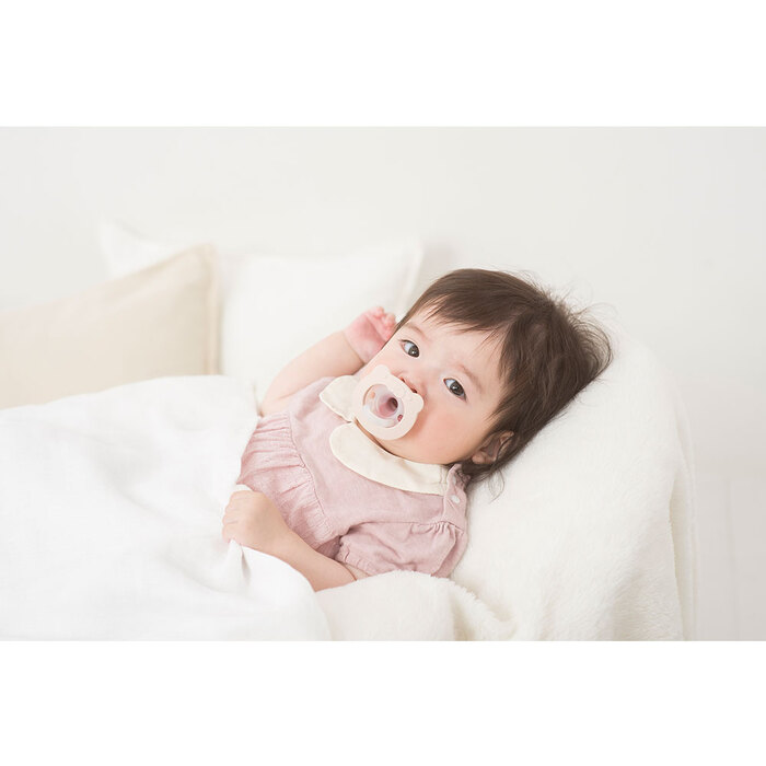 リッチェル 吸せつラボ おしゃぶり クマ 3カ月から用 ケース付 5個セット-5