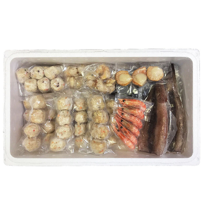 北海道 海鮮つみれ鍋 Fかに入×12 えび入×12 とりごぼう×12 たこ入×12 海老×6 帆立×3 いか×2 つぶ×2袋 冷凍うどん×1 二重包装可-2