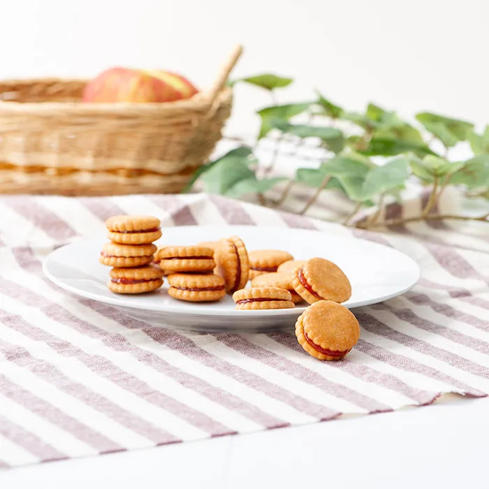  strawberry jam Sand cookie 12 piece set -1