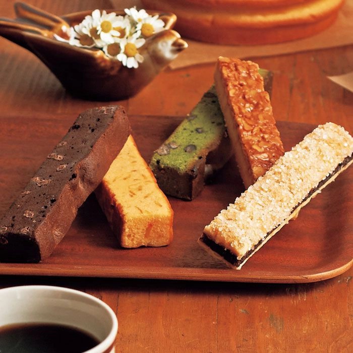 AKIYAMAakiyama powdered green tea cake stick 12 piece set -1