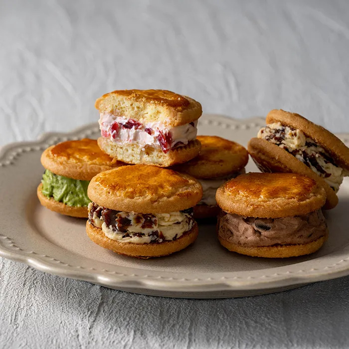  ho si fruit departure . butter . fruits. butter sandwich small legume & black soybean powdered green tea 5 piece set -1