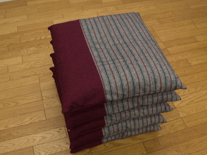 久留米織り 座布団 筑後 ちくご エンジ 55×59cm-3