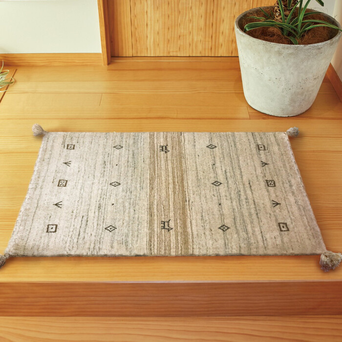 無染色ウールの特別ギャッベ 玄関マット 約60×90cm 屋内 なめらか ソフトタッチ LORRI BUFF L16-1