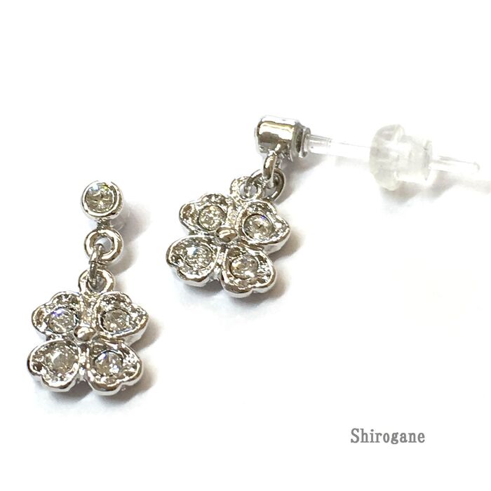 日本製 誠実 希望 愛 幸運４つ葉のクローバー 樹脂ポストピアス １ペア　高品質クリスタル使用 JP 04-0