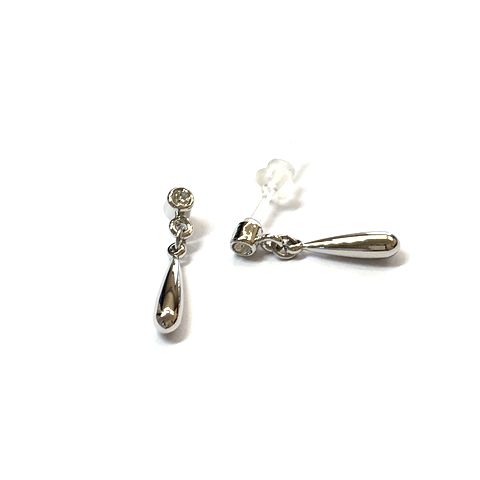 日本製 ティアドロップピアス １ペア　樹脂ポスト 高品質クリスタル使用 JP 27-1