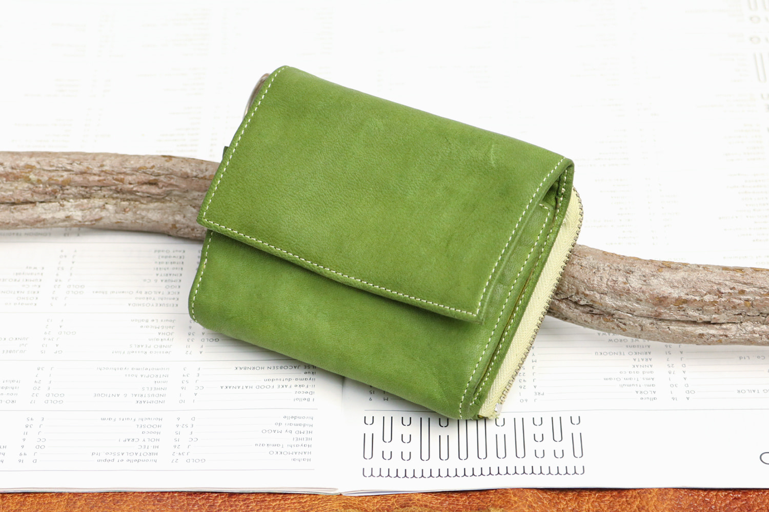 REAL MIND グリーンレザー　長財布　馬革 REAL MIND グリーンレザー 長財布 馬革 REAL MIND グリーンレザー 長