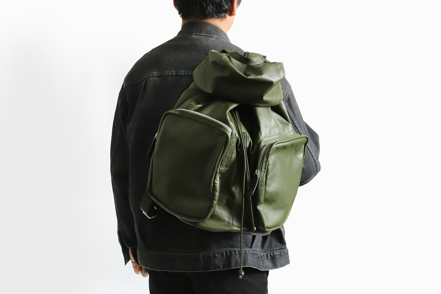 Arukan（アルカン） guardant 大容量ストレージの バングラレザー