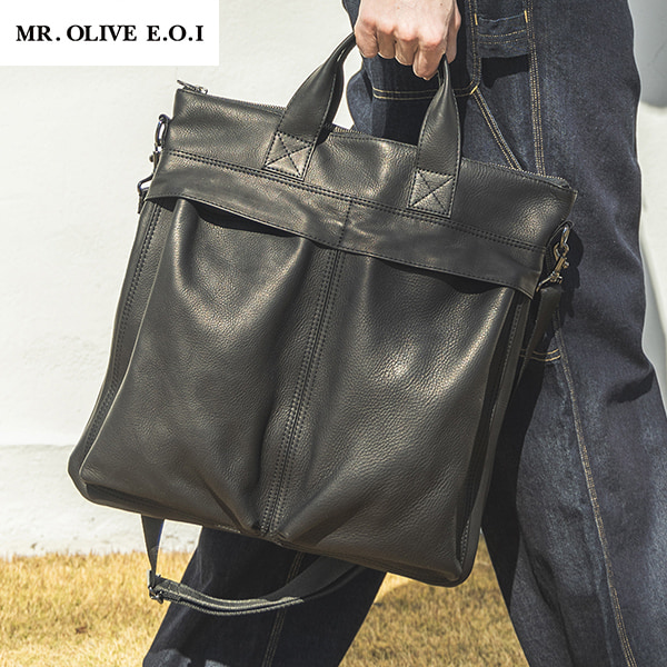 MR.OLIVE E.O.I IMPERMA-LEATHER HELMET BAG 牛革 ヘルメットバッグ