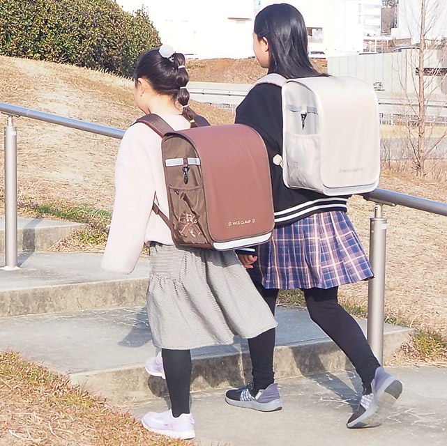 NICE CLAUP（ナイスクラップ） ランドセルリュック ランドセル見え