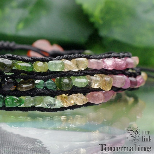 緑色の魔法石・軟翡翠・濃緑12mm『ネフライト』ブレスレット : 魔石の