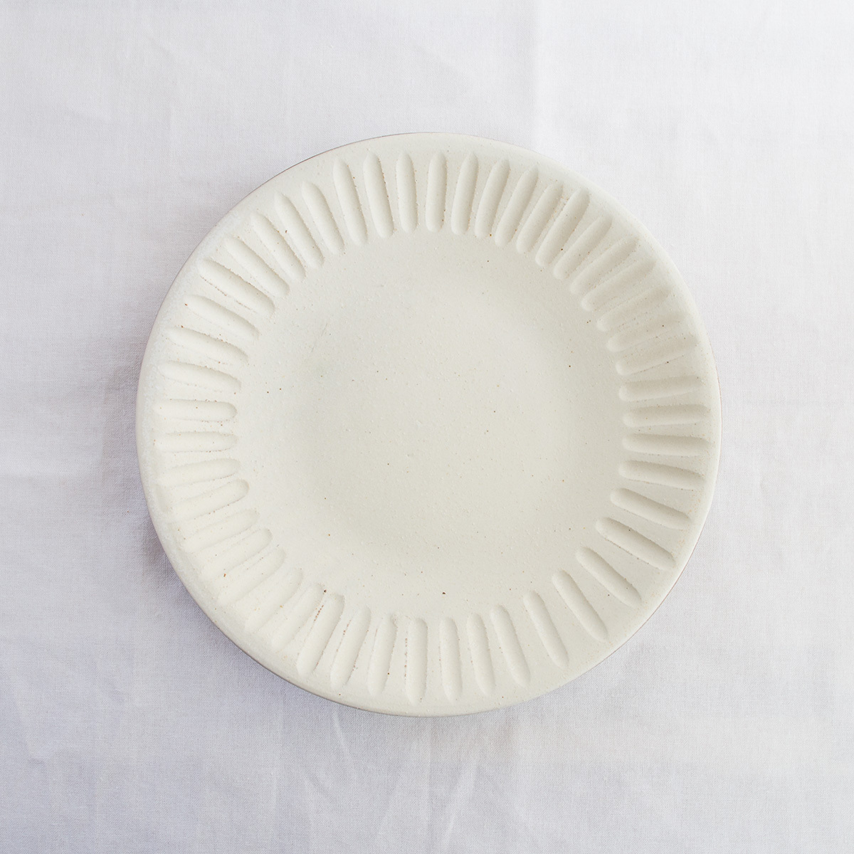 小石原焼 翁明窯元 皿 丸皿 しのぎ皿小 しのぎ 陶器 器 マット ギフト
