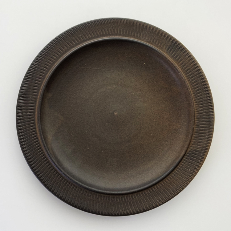 小石原焼 翁明窯元 リム皿 皿 丸 陶器 器 マット 黒マット皿