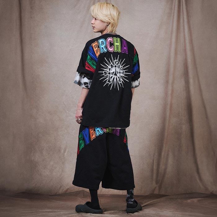GALFY ガルフィー ショート パンツ おしゃぶりワンワンカラフルロゴ