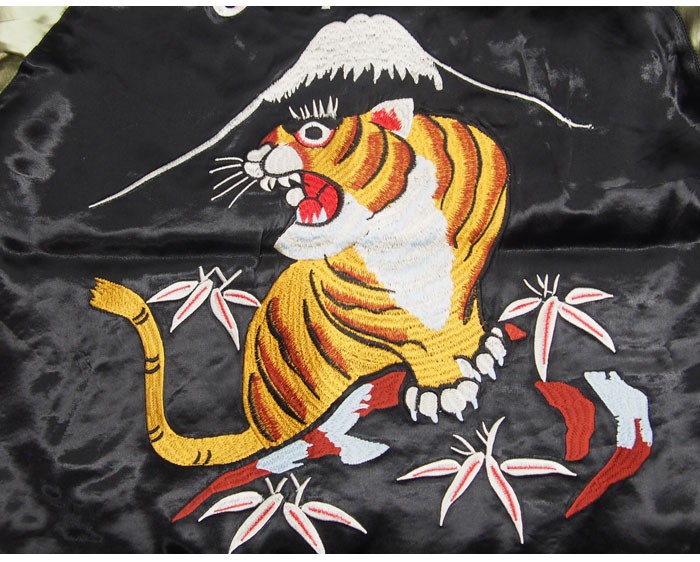 Golden Years スカジャン 赤 虎 龍 日本製 ヴィンテージ Golden Years スカジャン 赤 虎 龍 日本製 ヴィンテージ Golden Years